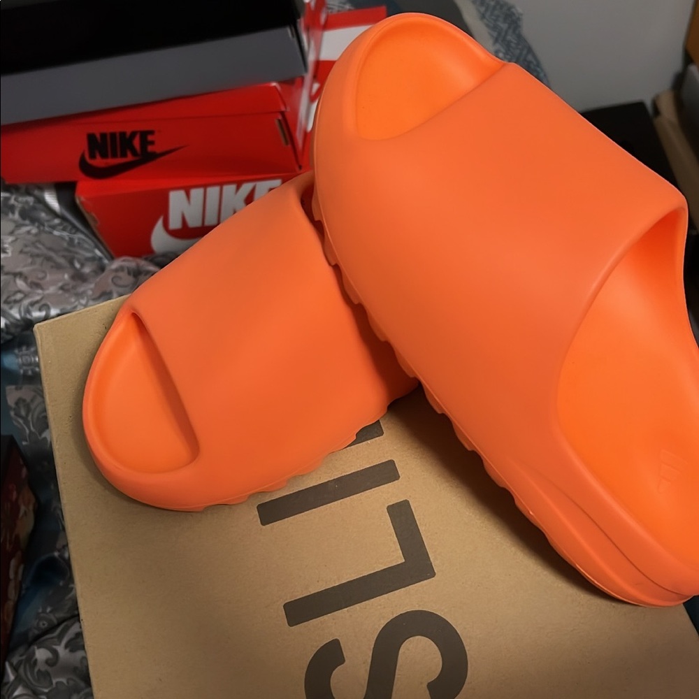 Yeezy Slides